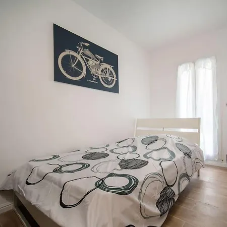 Apartment Fully Equiped Wifi Sleeps 6 Marseille