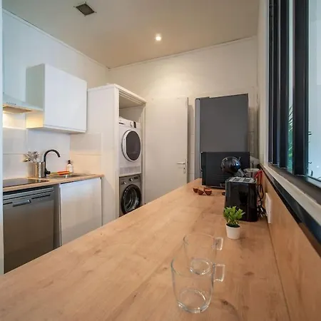 Fully Equiped Wifi Sleeps 6