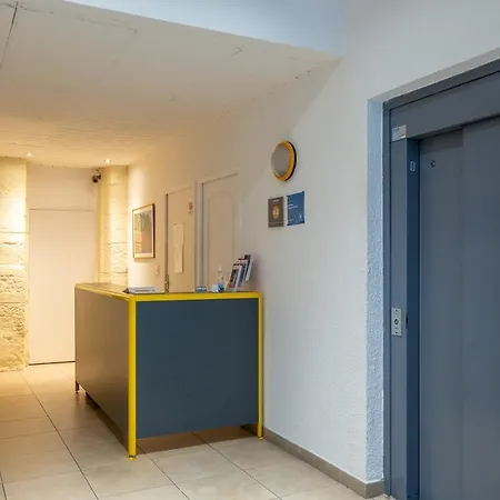 Meublee Services Aparthotel *