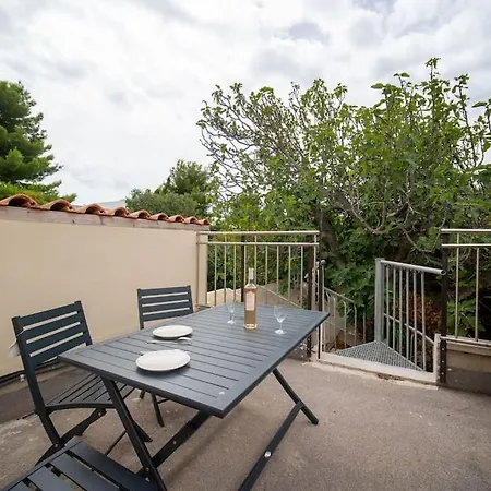 Apartment Le Jasmin Airconditioned Studio With Swimming Pool Marseille