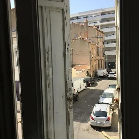 Apartment Flc 6 Couchages 2 Terrasse Metro 290m Marseille