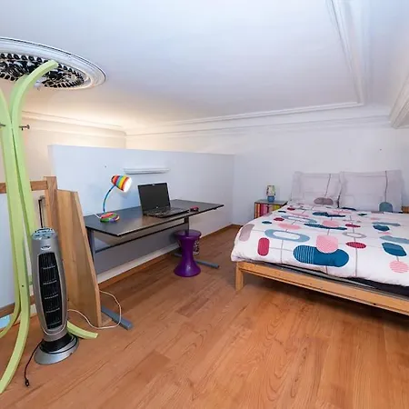 Anna-maria : Grand 10 Personnes+parking Prive -actif+ Location- Apartment *
