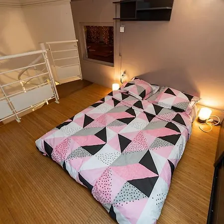 Anna-maria : Grand 10 Personnes+parking Prive -actif+ Location- Marseille
