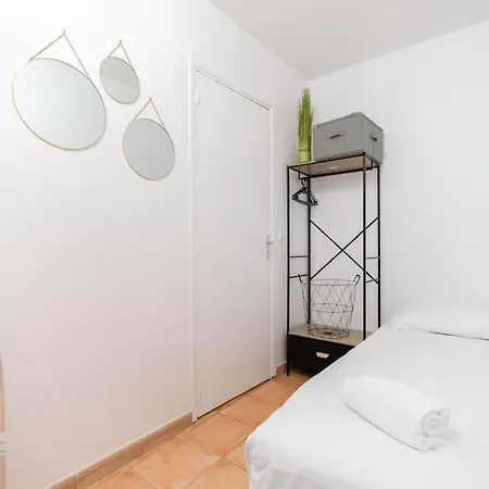 Apartment Le Petit Panier Studio De Charme