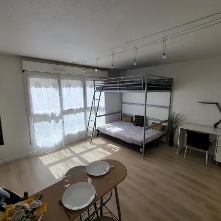 Apartment Fully Equipped 5min From The Train Marseille