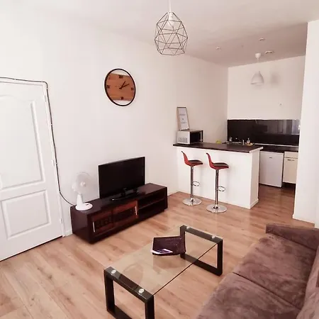 Le Cedralie Cours Julien, La Plaine - Lumineux Apartment