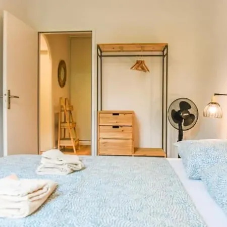 Apartment Bail Mobilite- T2 Proche De Castellane *