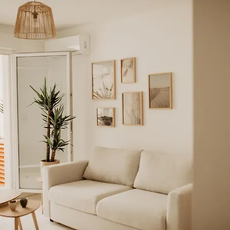 Bel Climatise Avec Place De Parking Apartmán *