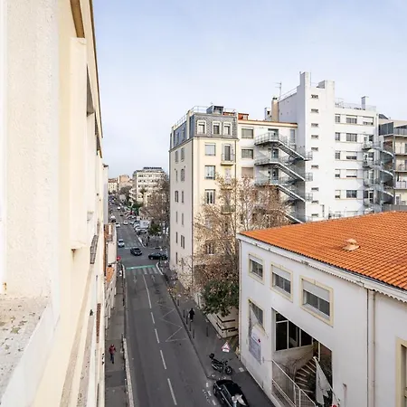 Apartment Lumineux Et Tres Cosy Avec Balcon By Weekome *