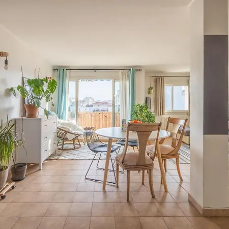 Lumineux Et Tres Cosy Avec Balcon By Weekome Marseille