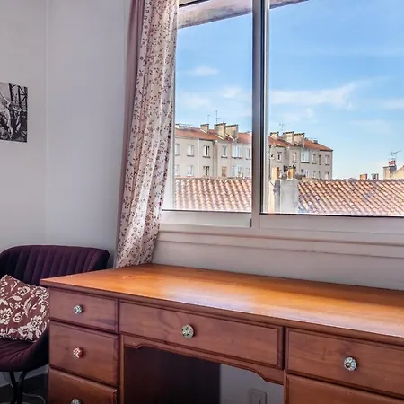 Lumineux Et Tres Cosy Avec Balcon By Weekome Marseille