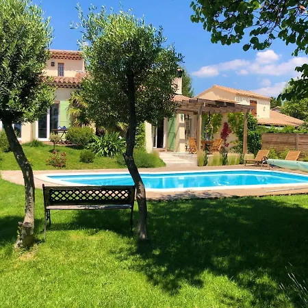 D'architecte Avec Piscine Et Grand Jardin