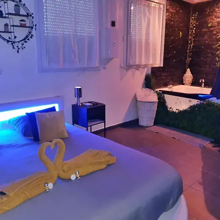 Apartment Jacuzzi Privatif Des Catalans *