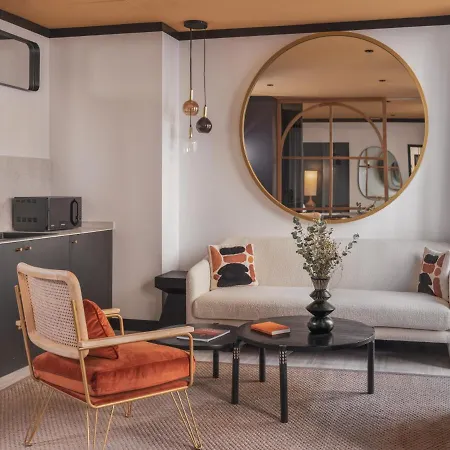 Maisons Du Monde & - Vieux Port ホテル