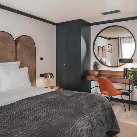 ホテル Maisons Du Monde & - Vieux Port 4*