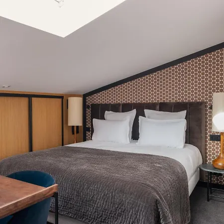 ホテル Maisons Du Monde & - Vieux Port 4*