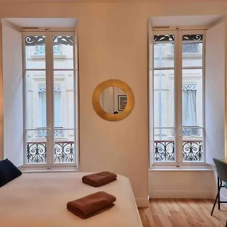 The Republik - Haussmannien Pres Du Panier Marseille