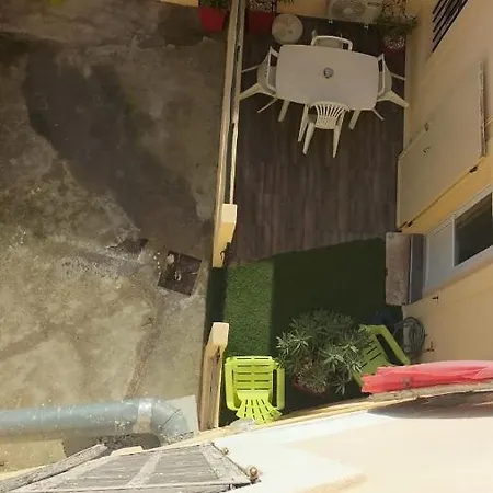Apartment La Casa Des Petites Maries Terrasse Clim Wifi Marseille