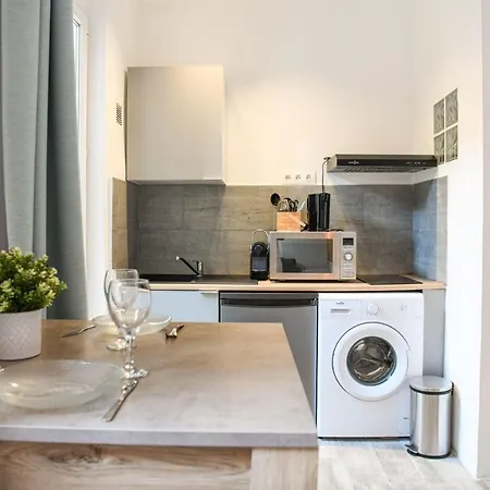 Studio Cosy Avec Terrasse Au Coeur De *