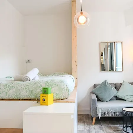 Studio Cosy Avec Terrasse Au Coeur De Apartment Marseille