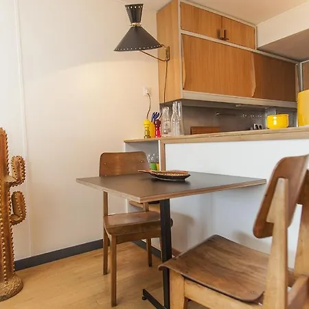 Cite Radieuse - Le Corbusier Apartament Marsylia
