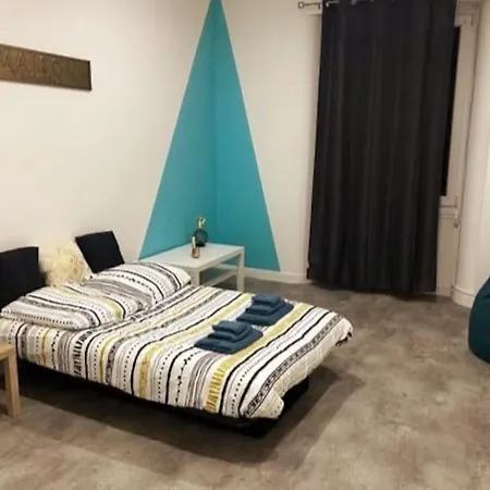 Apartment Label Etape - 2min Gare - Wifi - Terrasse *