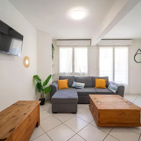 Equipe Avec Terrasse 4 Couchages Apartment