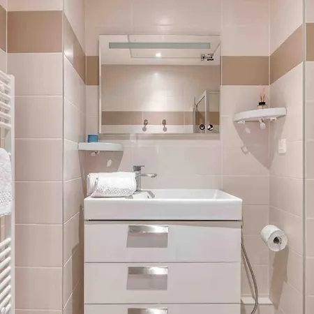 Luxury Joliette Apartment *