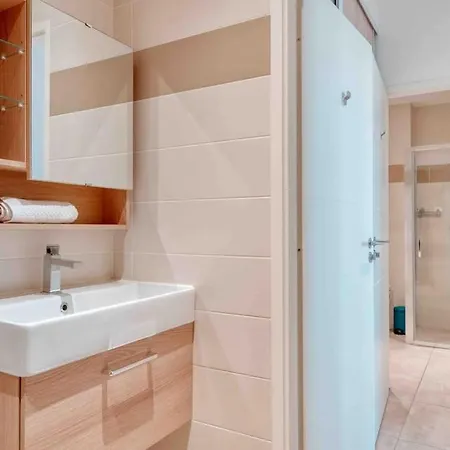 Luxury Joliette Apartment
