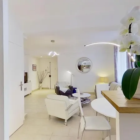 Le Pytheas Vieux Port Apartamento Marsella