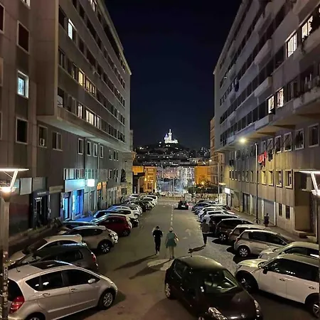 T2 De Charme Au Coeur Du Panier Apartment