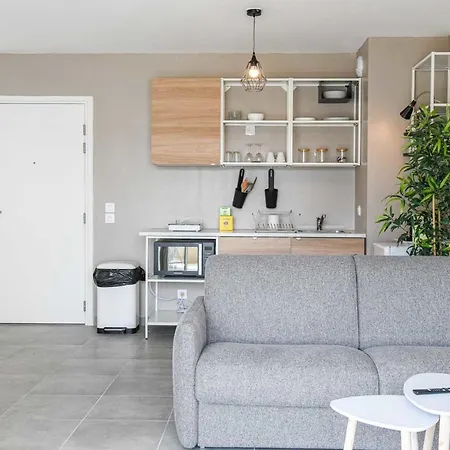 Appart Avec Terrasse Et Parking A 2 Min Du Metro