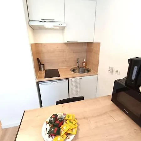 Apartment Tout Equipe Wifi A 6 Min St Charles