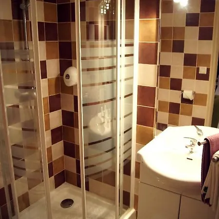 La Maillane Hotel 2*