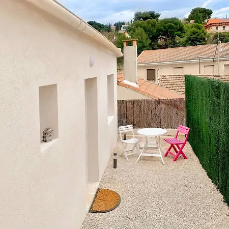 Charme Pittoresque Apartment *
