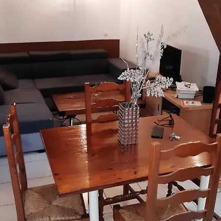 Maisonnette Hébergement de vacances *