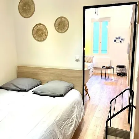 T2 De Charme Au Coeur Du Panier Apartment *