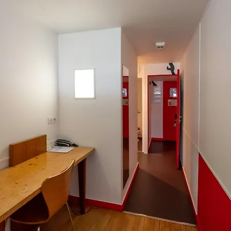 Le Corbusier 3*