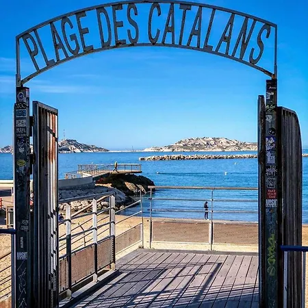 Coin Nuit, Entre Et Centre Marseille