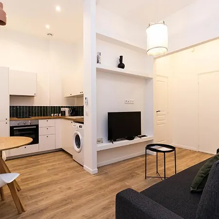 Apartment L'escale Zen - Joliette - Center Wifi Clim