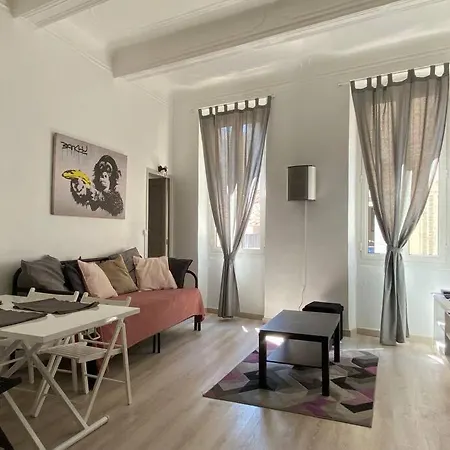T2 Notre Dame Du Mont - Cours Julien - Clim Apartment *