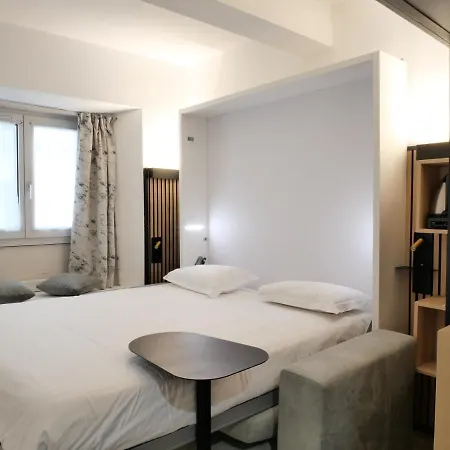 Hotel Carre Vieux Port Marseille
