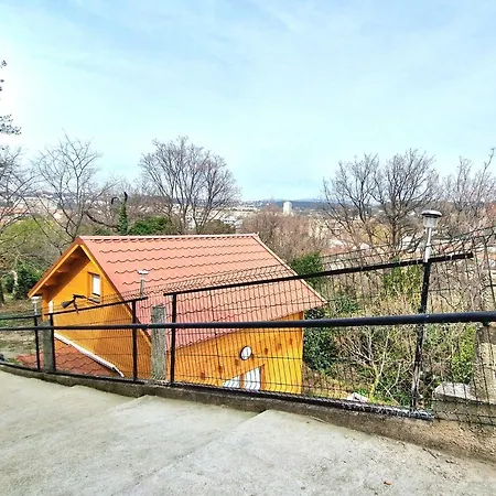 Hauteur Apartment