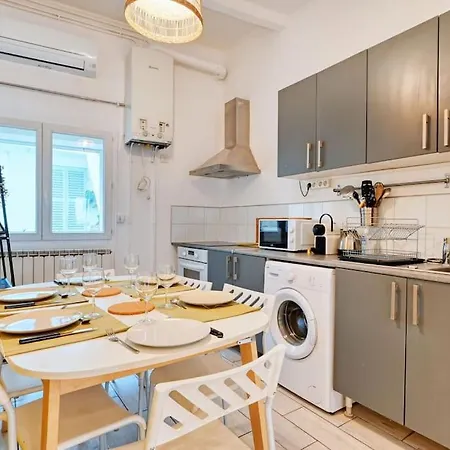 Apartment Thibaud - T4 Terrasse A 15 Min A Pied Du Metro *