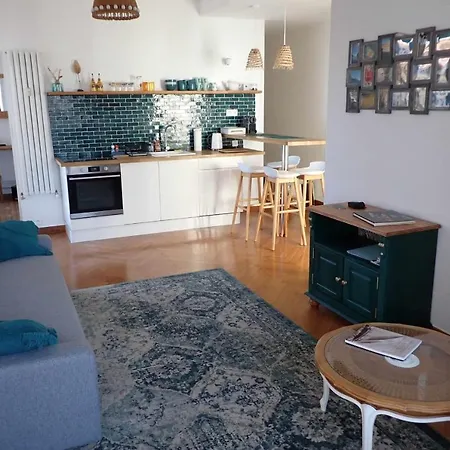 Apartment T2 - Sea View And View Of The Major Cathedral Marseille