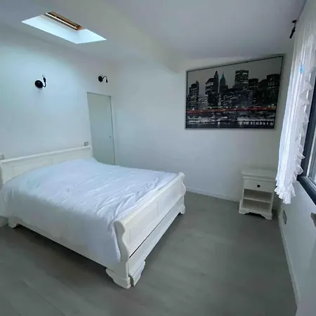 Apartment La Maison De La Pointe Rouge