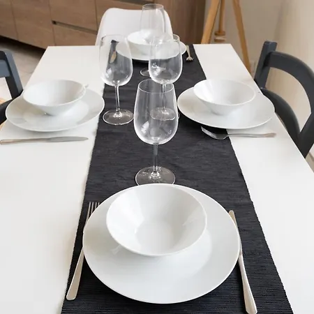 Appartement Bel Epure Et Minimaliste Pour 4 Pers A *