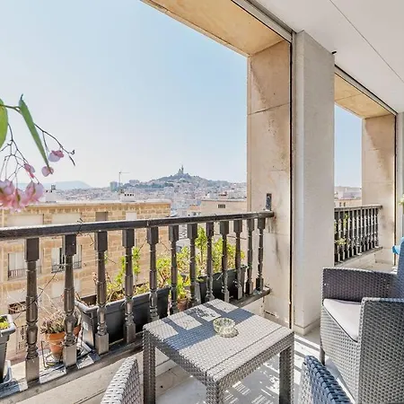 Marseille: Standing Vue Sur Mer *