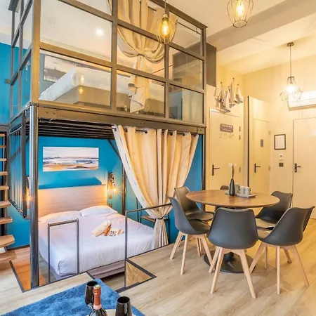 Adira Resid'marseille Vieux-port 2 Etoiles