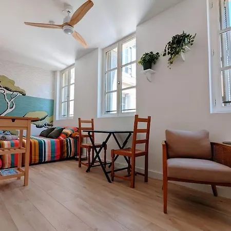 Calanques Pres Du Vieux Port Apartment *
